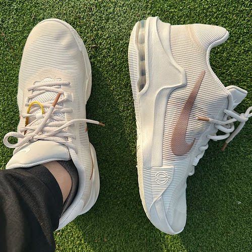 Nike耐克 Air Max Impact 4 白黑灰 低帮实战篮球鞋 DM1124-008