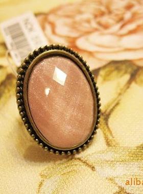 仿古欧美风夸张多切面宝石戒子