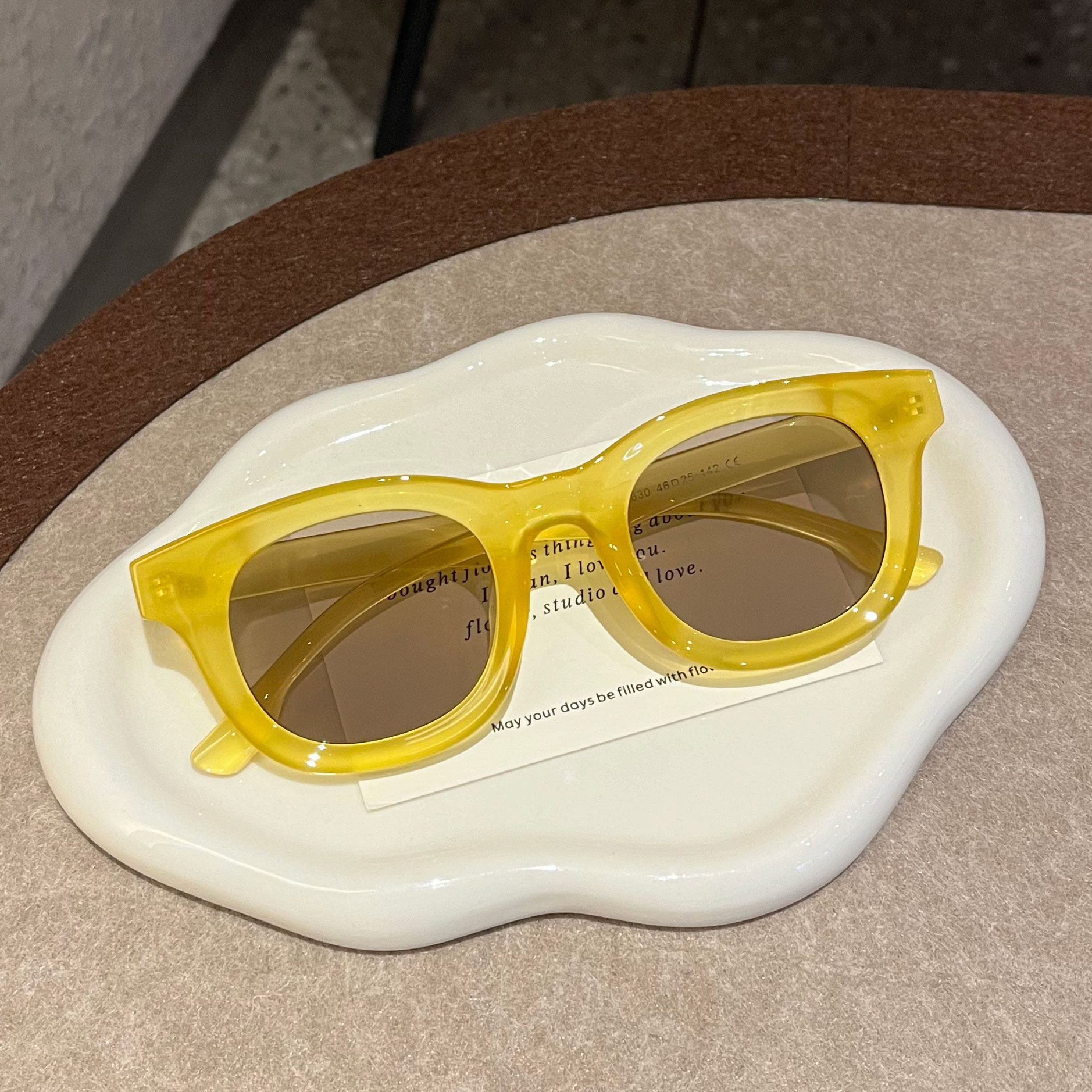 复古多巴胺糖果色墨镜女防紫外线可配度数近视麦子黄粗框太阳镜男