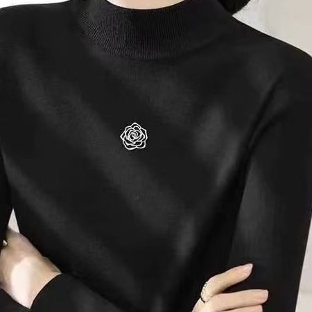 阿玛施半高领山茶花显瘦针织衫女