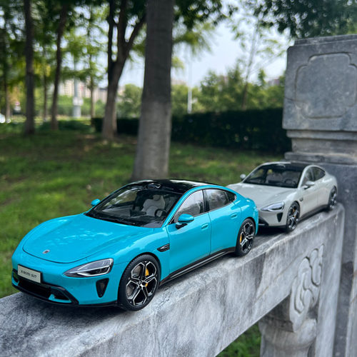 1比18原厂模型 小米SU7合金摆件 XIAOMI汽车模型收藏礼品装饰空间