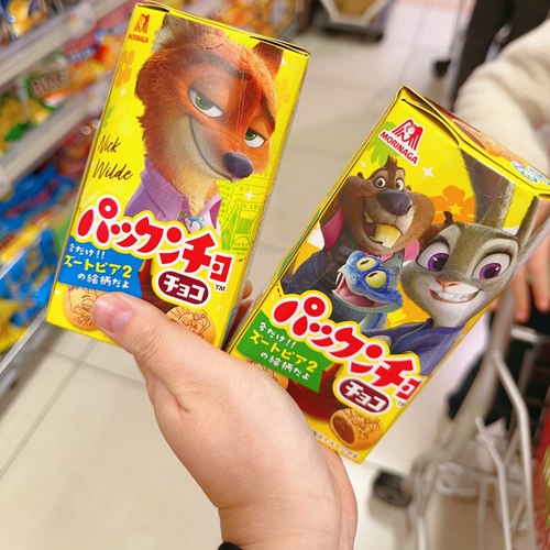 疯狂动物城2联名日本森永 巧克力夹心饼干零食包迪士尼角色
