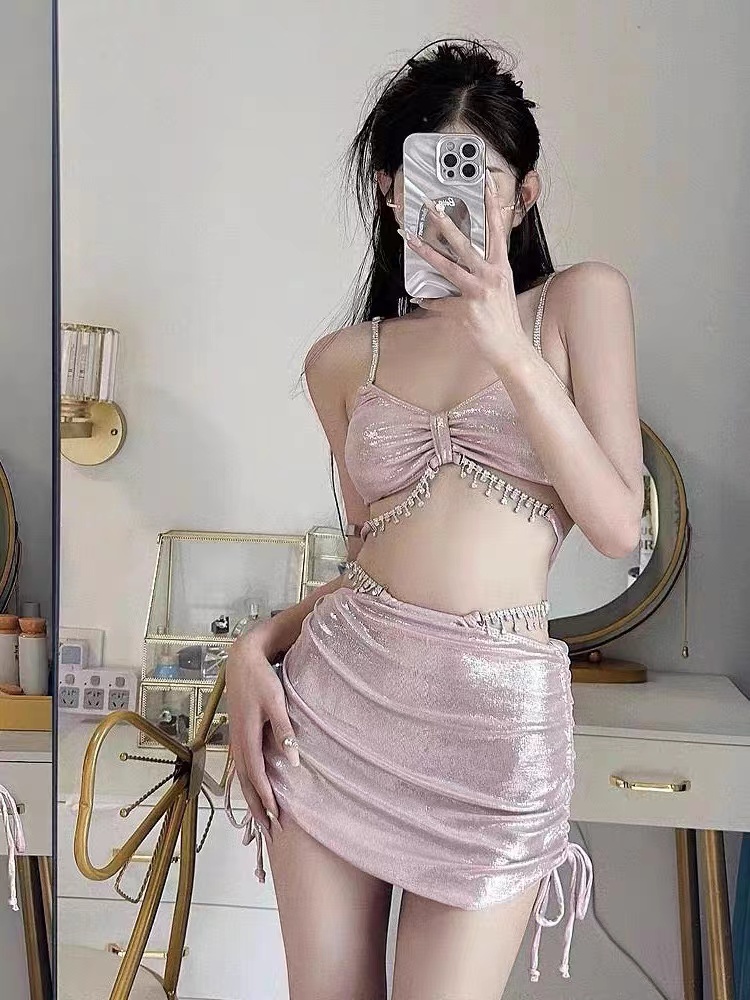 泳衣女性感粉色链条比基尼小胸三件套显瘦分体裙式三角遮肚泡温泉