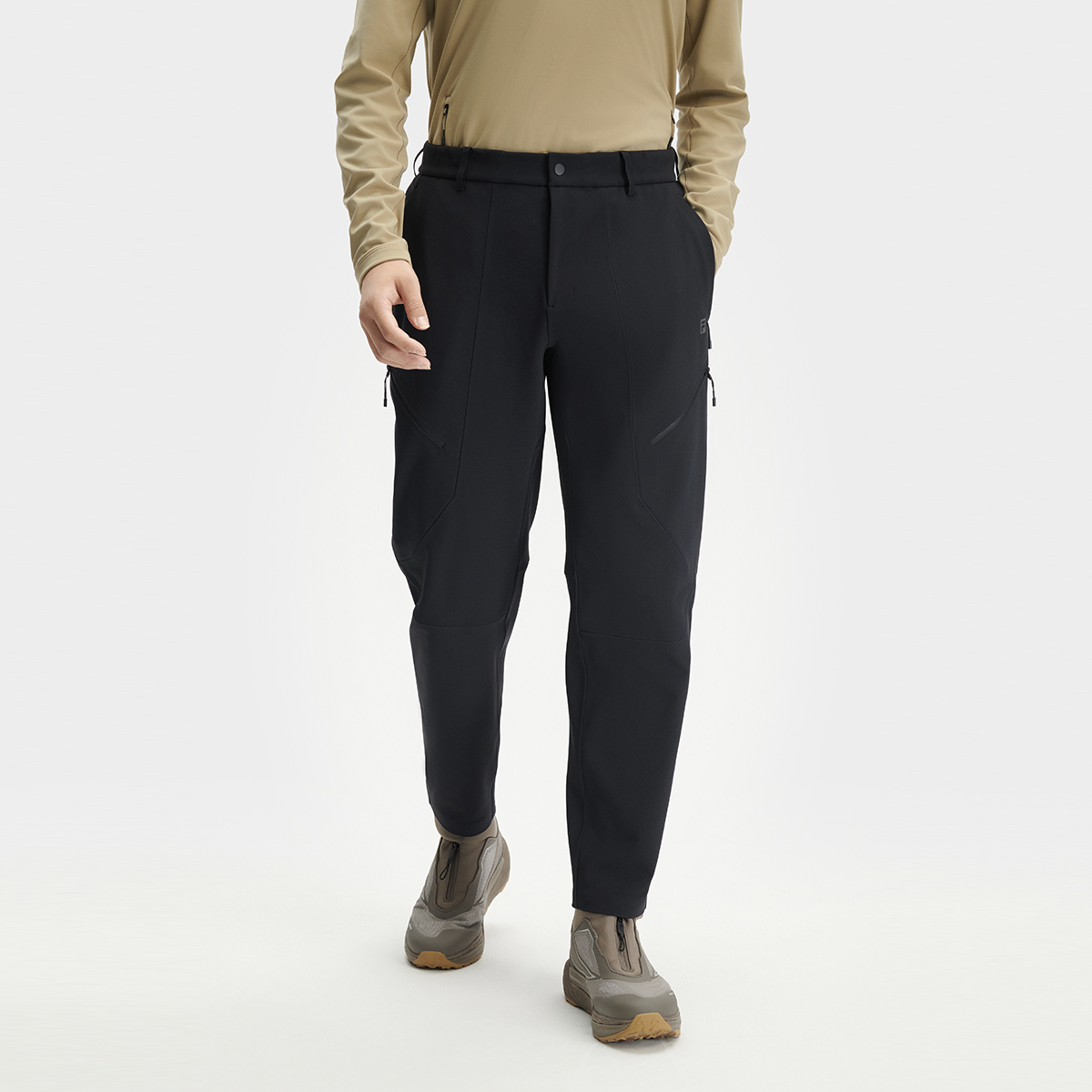 斐乐男子运动加绒直筒梭织长裤