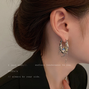 欧美几何褶皱镶钻流苏耳环小众ins冷淡风设计耳扣时尚气质耳饰女