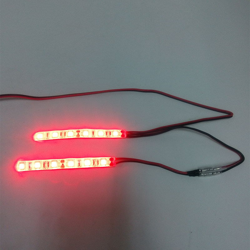 爱得乐摩托车大号尾箱 8601 有LED刹车灯 大容量 可以装两个全盔