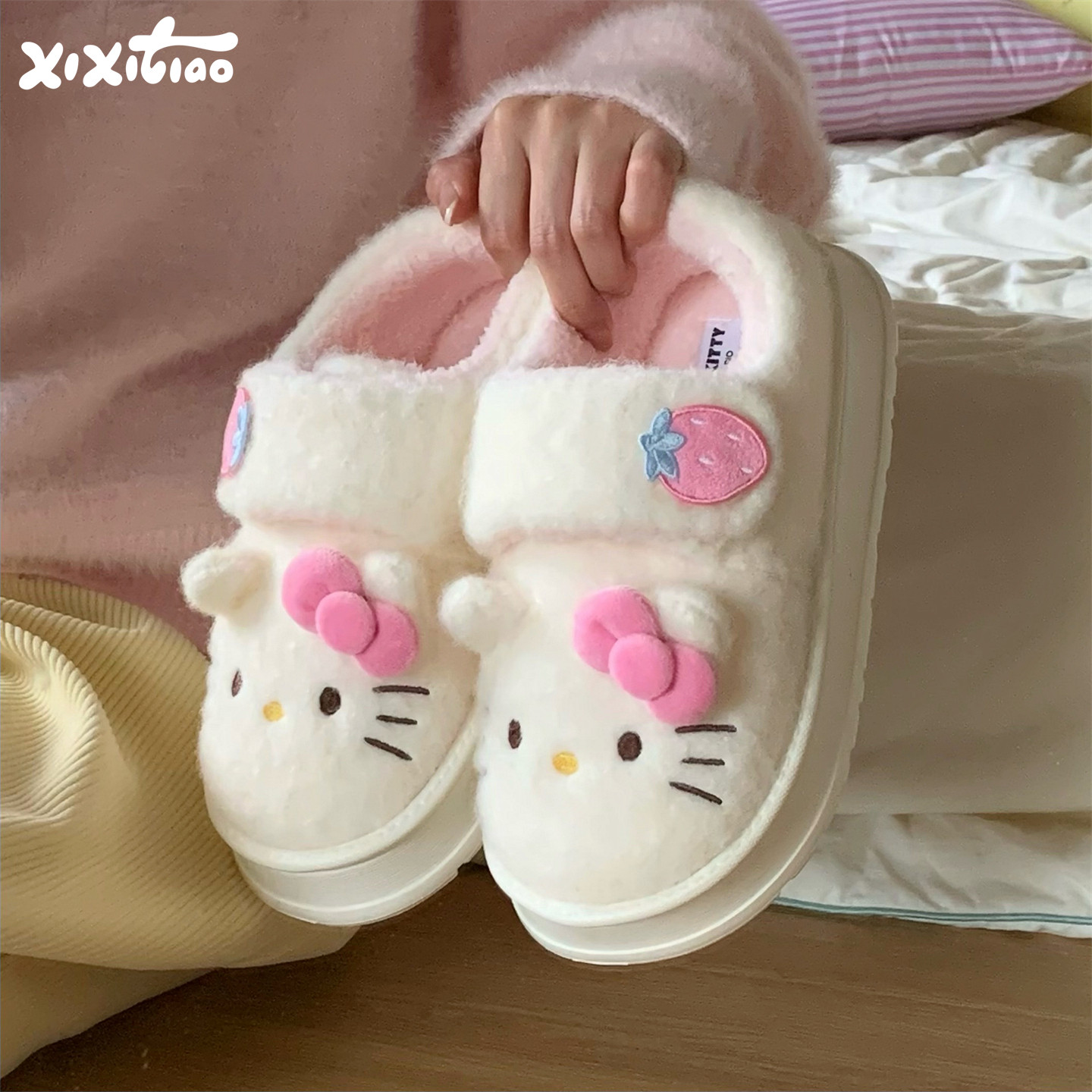 细细条 可爱厚底加绒面包鞋女冬防滑正版HelloKitty猫魔术贴棉鞋,居家布艺,居家棉拖/棉鞋,淘宝优惠券,粉丝福利购,淘宝优惠卷