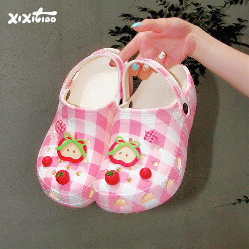 细细条多巴胺DIY红苹果洞洞鞋女