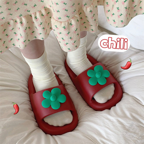 细细条可爱趣味立体小花凉拖鞋