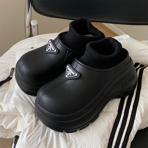 细细条时尚外穿英文字母雪地靴