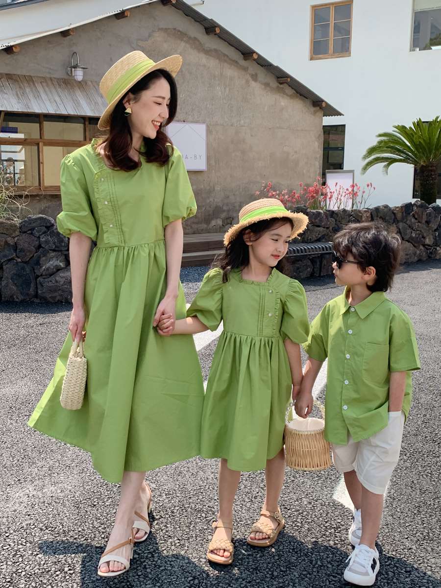 亲子装一家三口夏季短袖洋气连衣裙棉女童裙子男童衬衫母子母女装