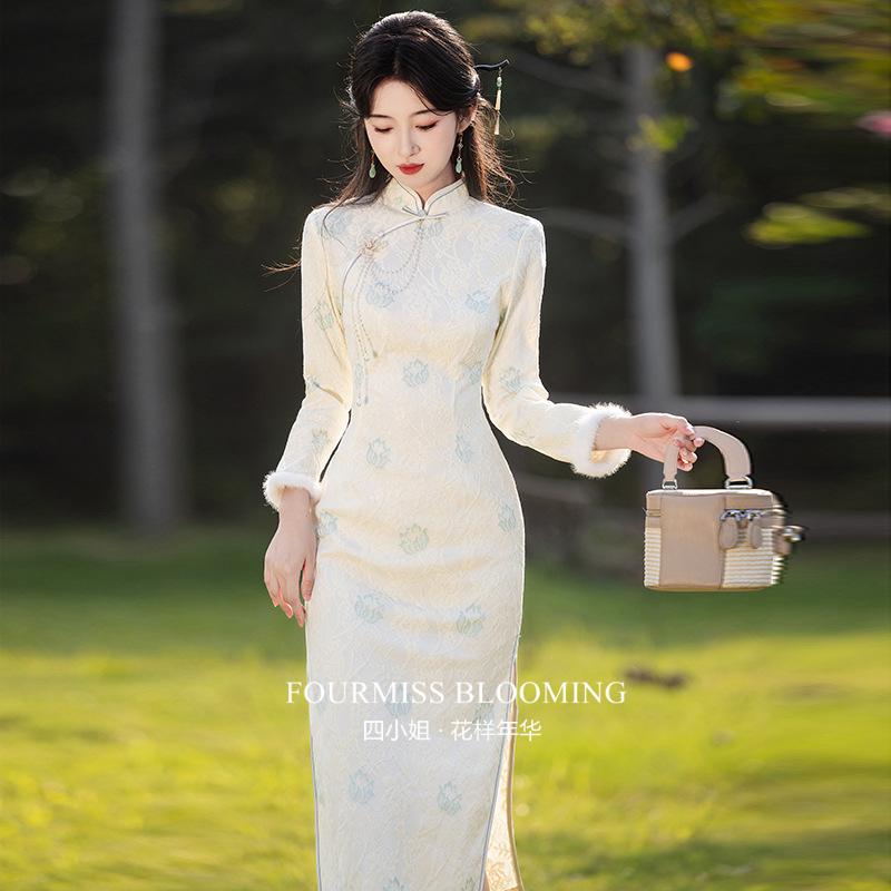 2024新款新中式加绒连衣裙