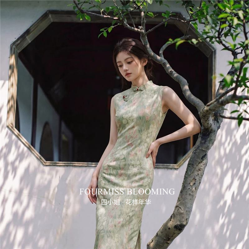 绿色丝麻印花少女连衣裙