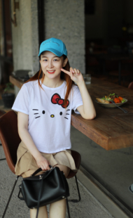 2026夏季新款hellokitty白色卡通印花中短款可爱显瘦短袖T恤女