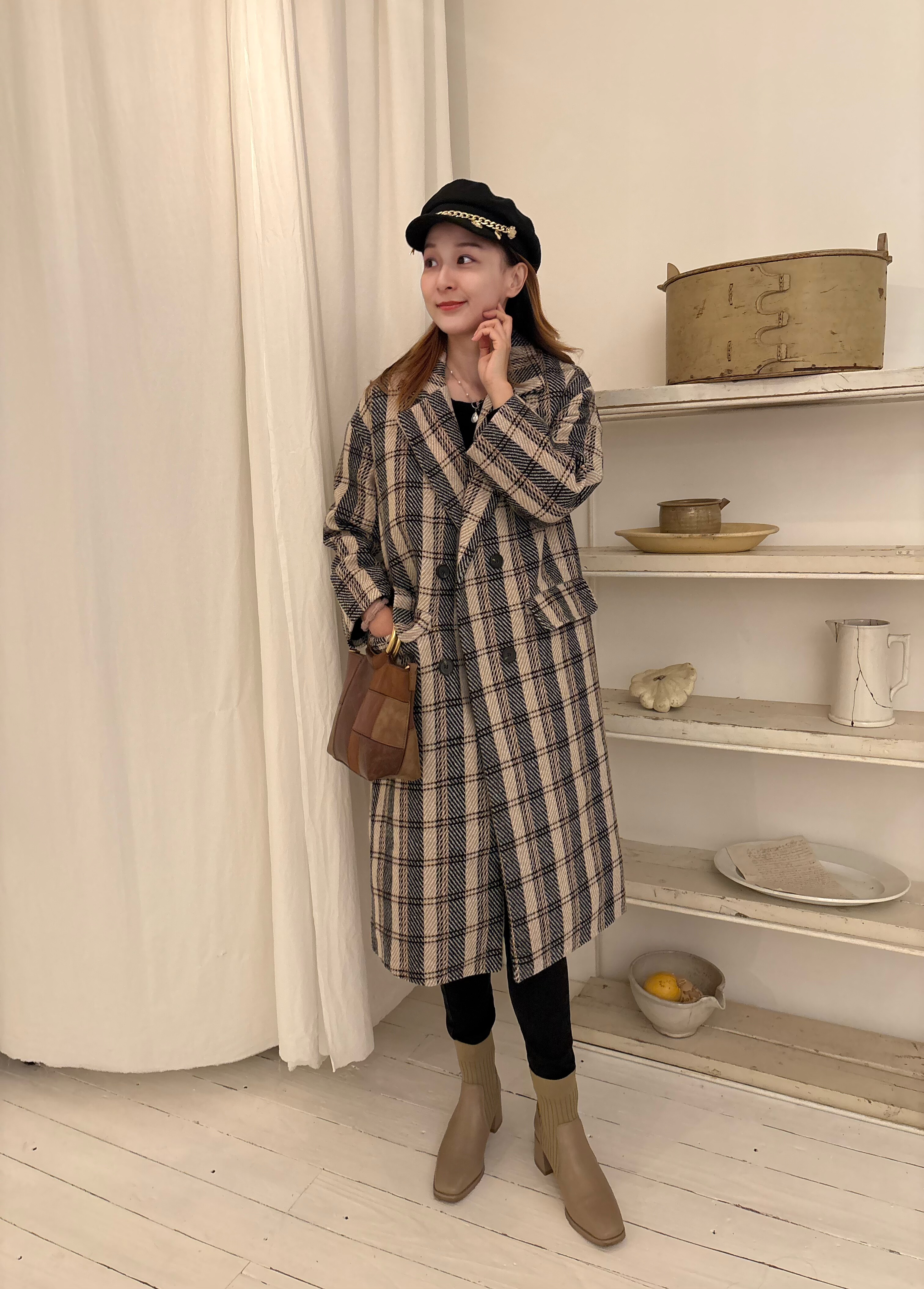 2025秋冬新款米灰格子夹棉保暖英伦风翻领中长款呢大衣外套女