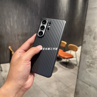 高级感光栅瓦楞行李箱竖条纹适用三星S26U手机壳纯黑色超薄三星GalaxyS26Ultra保护套S26ULTRA全包男女款硬壳