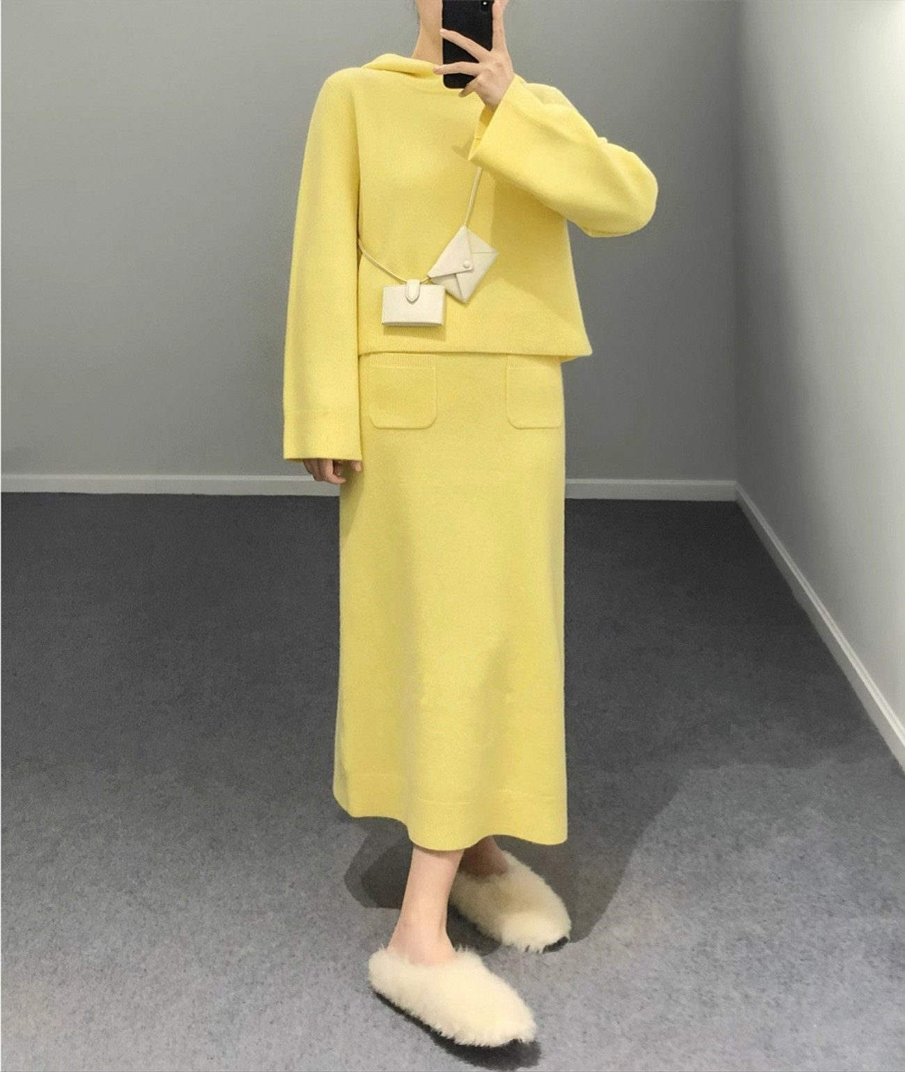 山羊绒秋冬加厚宽松时髦气质套装