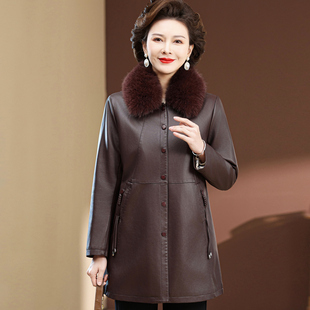 中老年女装皮衣妈妈秋冬加绒加厚外套妇女PU皮上衣婆婆带毛领大衣