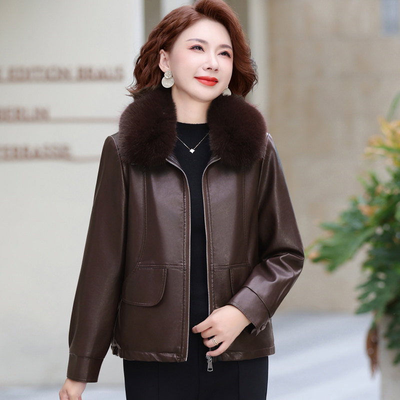皮衣外套女中老年妈妈秋冬新款皮夹克加绒保暖50多岁婆婆高端皮袄,女装/女士精品,中老年女装,淘宝优惠券,粉丝福利购,淘宝优惠卷