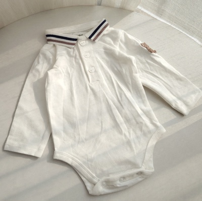 50码外贸男宝宝长袖三角哈衣婴儿衣服新生儿连体衣包屁衣白色哈衣