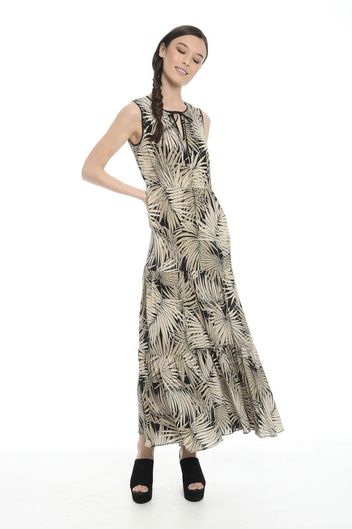 Òâ´óÀûmaxmara¼ô±êµê´ú¹ºÆìÏ¡¾studio¡¿2017´ºÏÄÁ¬ÒÂȹGIULIVA