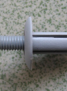 8MM孔径通用18MM长膨胀丝穿芯钉叶子板档泥板后备箱卡扣卡子黑色