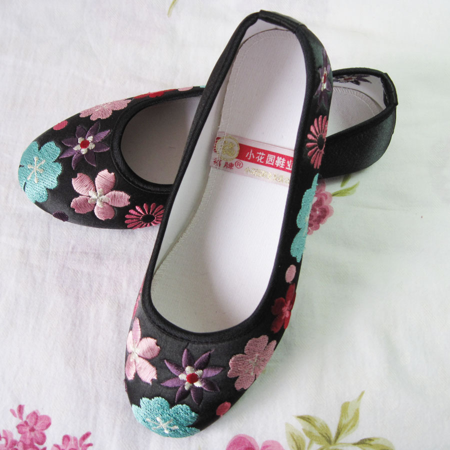 专柜正品小花园福牌-民族绣花鞋