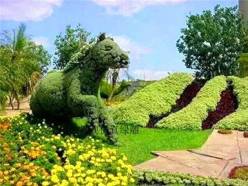 仿真绿雕马 假动物造型人造草坪绿雕户外园林庭院绿化仿真雕塑