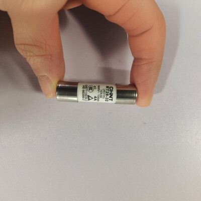 52号 正泰 熔断器 RT28-32 4A CHNT 原装正品 库存现货