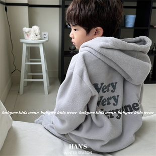 Hans▲BabyWe韩国童装冬季中性款颗粒绒柔软舒适字母连帽绒衫卫衣