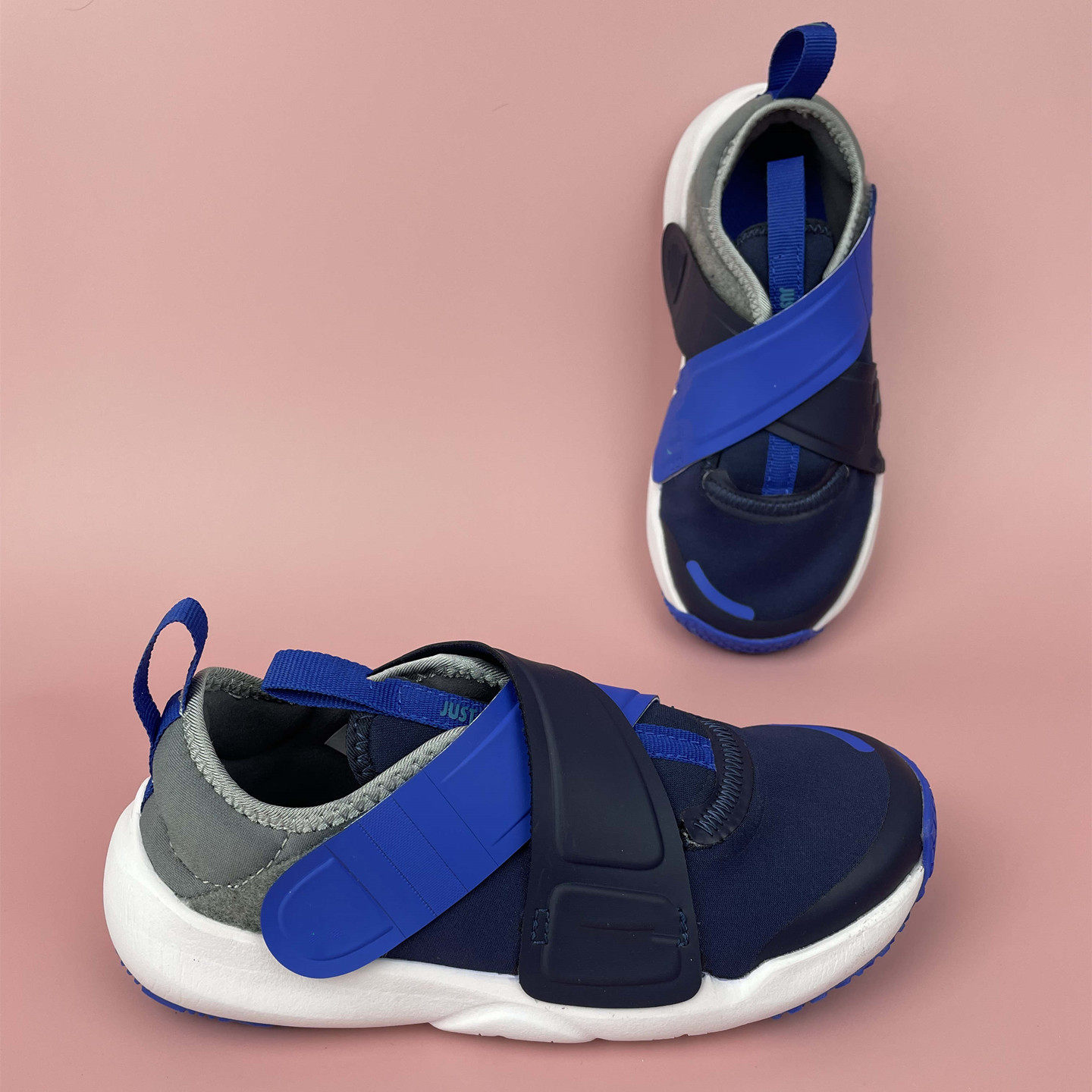 宝妈推荐小飞碟儿童鞋魔术贴防滑软底男女童鞋透气大小童运动鞋