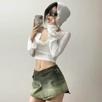 Pull-out hooded waist-baring sunscreen抽褶连帽收腰露脐防晒服