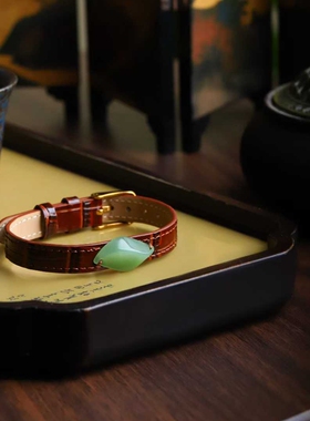 天然新疆和田玉玉器工厂店俄料碧玉老料玉石简约款随形手牌手饰