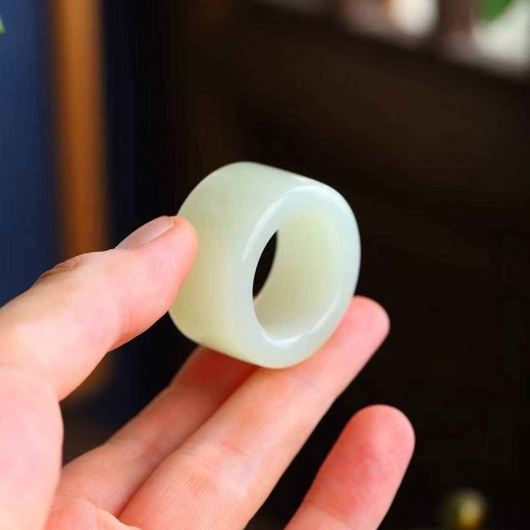 玉器工艺品天然新疆和田玉俄料老料白玉扳指男女玉石戒指扳指送证