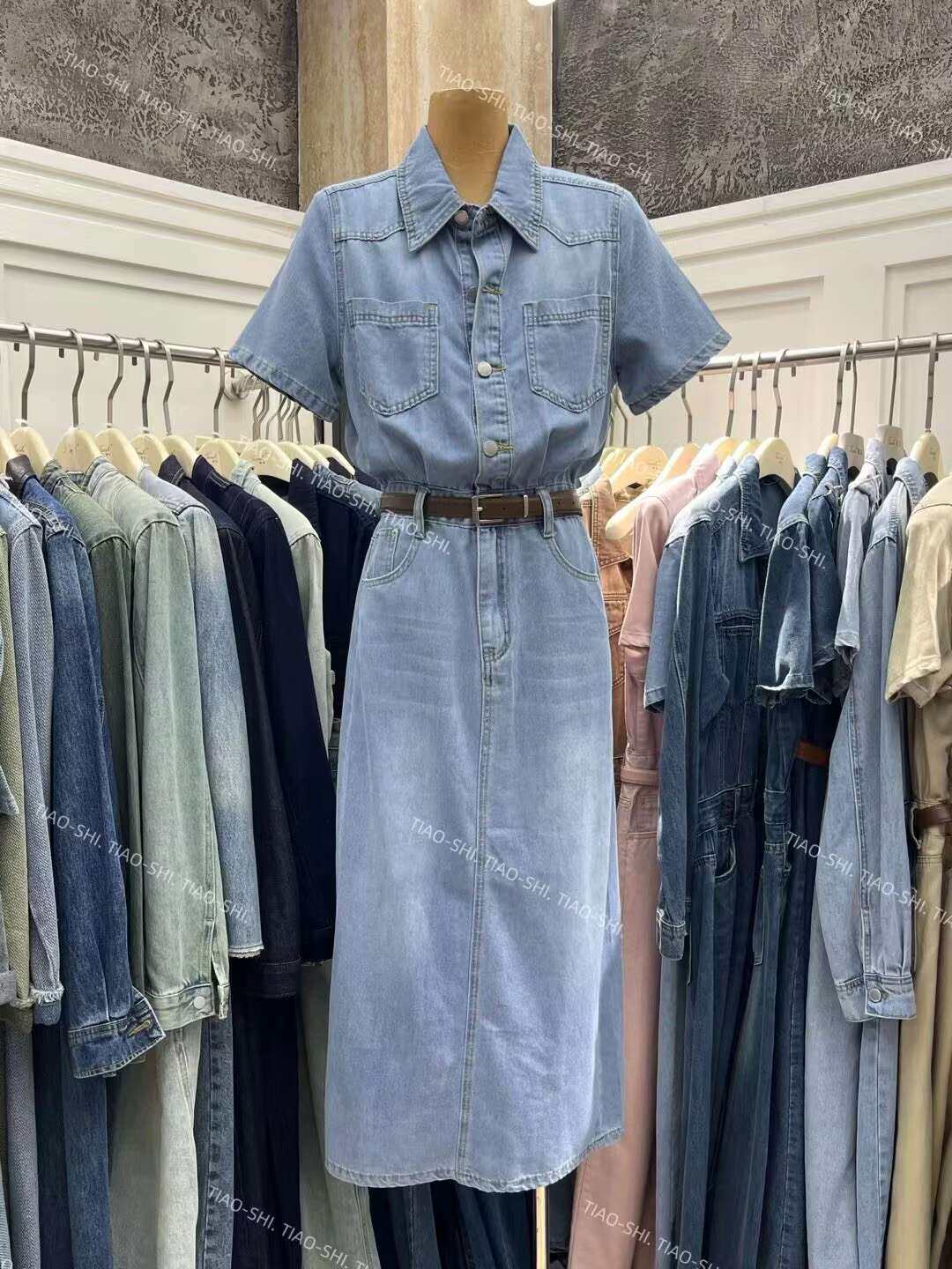 欧洲站2026早春新款欧货时尚百搭短袖收腰一步牛仔连衣裙女装新品