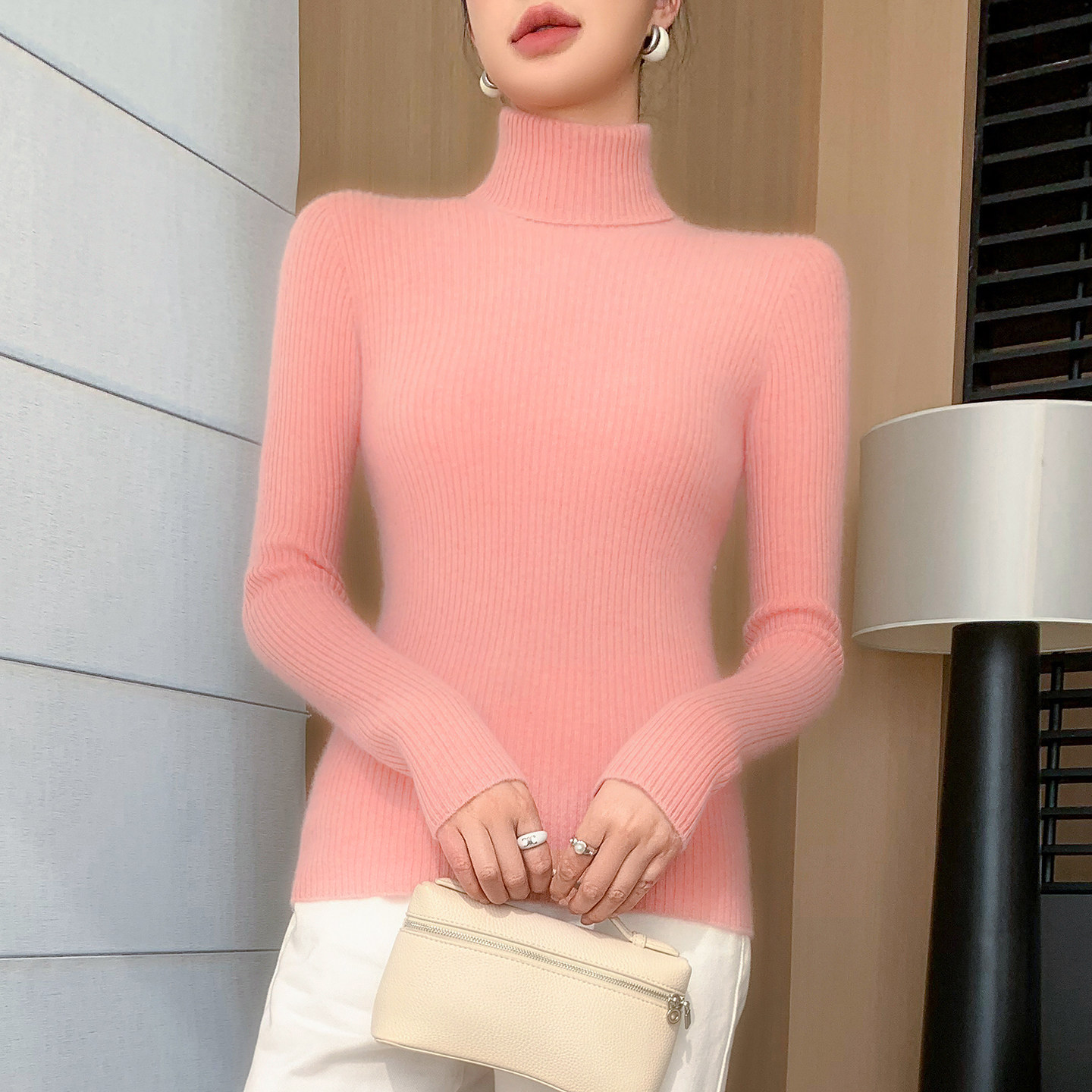 2025秋冬季新款山羊绒衫女高翻领抽条毛衣修身百搭显瘦加厚打底衫