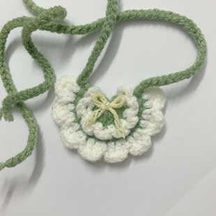 10CM棉花娃娃迷你小围兜手工钩织可爱蝴蝶结小围嘴毛线口水巾装饰