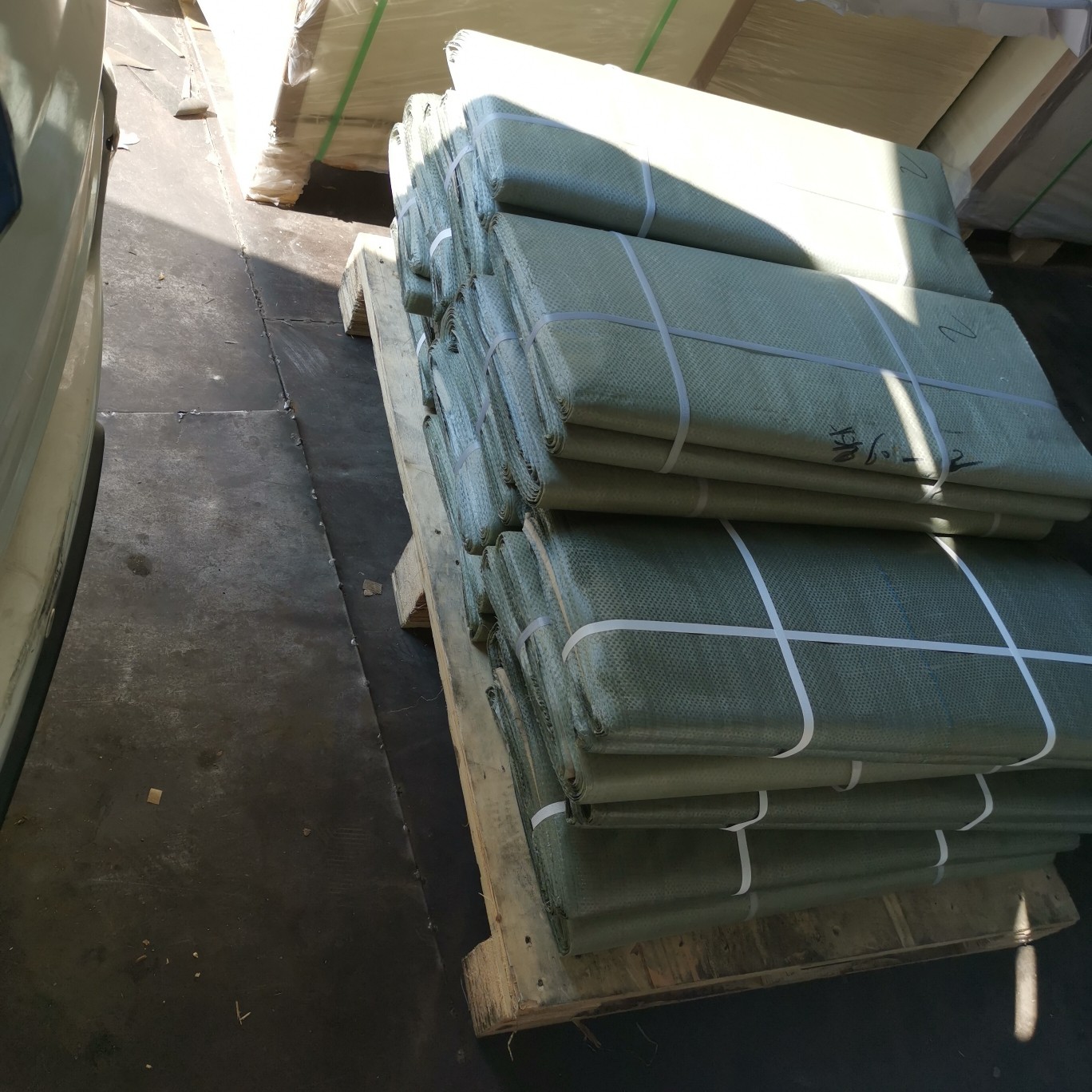 780*1092打包纸，图书包装纸，5000张一拖