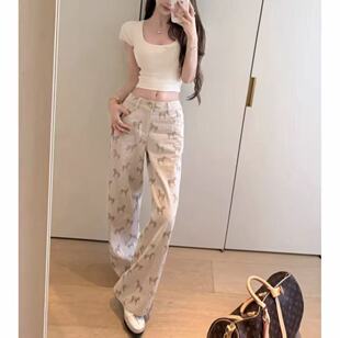 女高腰显瘦宽松直筒裤 早春奶芙小马印花牛仔裤 潮 希莎樱资