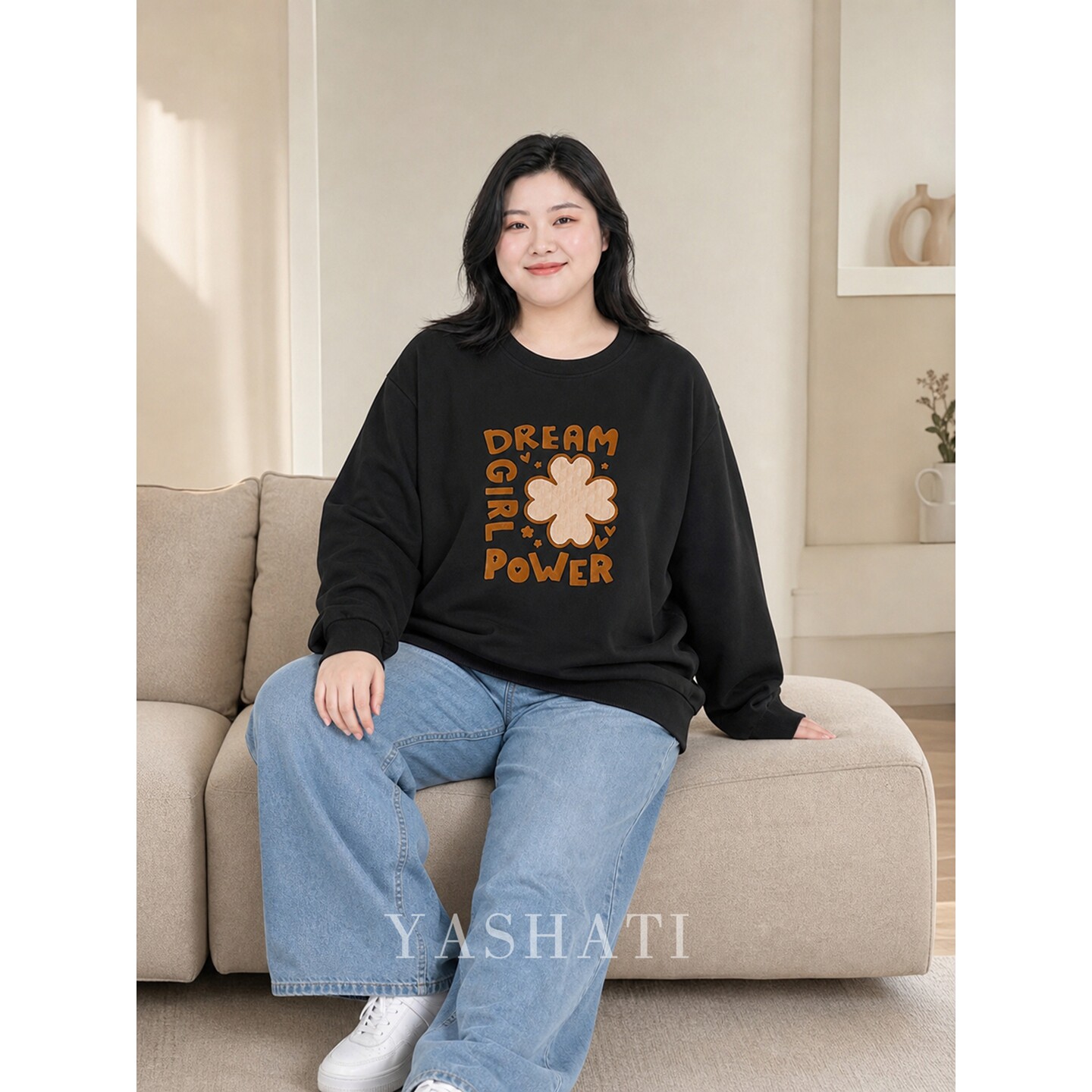 娅莎媞大码女装 200斤胖mm字母印花宽松时髦圆领长袖卫衣上衣 女