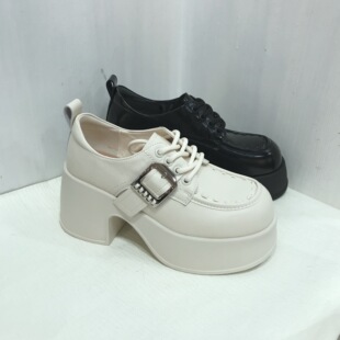 真皮2026春季新款高跟金属方扣厚底增高学生牛漆皮乐福鞋日常系带