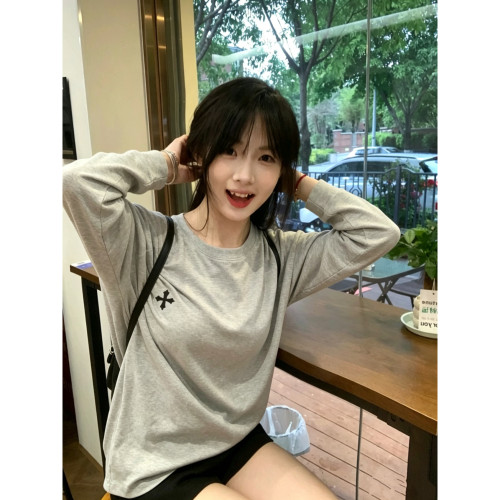 韩系初中生灰色正肩长袖t恤女春秋新款学生修身慵懒小众chic上衣