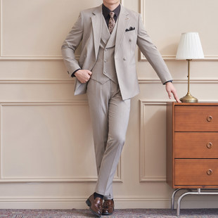 老钱风卡其色条纹双排扣西服男春夏新款2026新郎伴郎结婚礼服套装