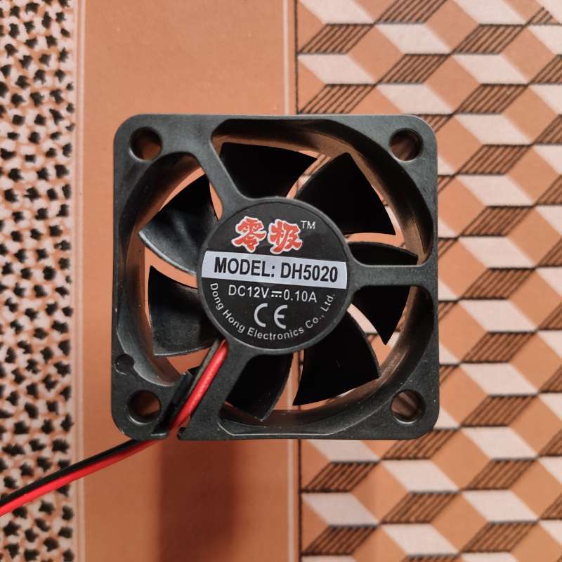 12V 0.08A0.1A0.14A0.16A0.18A0.25A 十二伏 充电器里小风机 零极