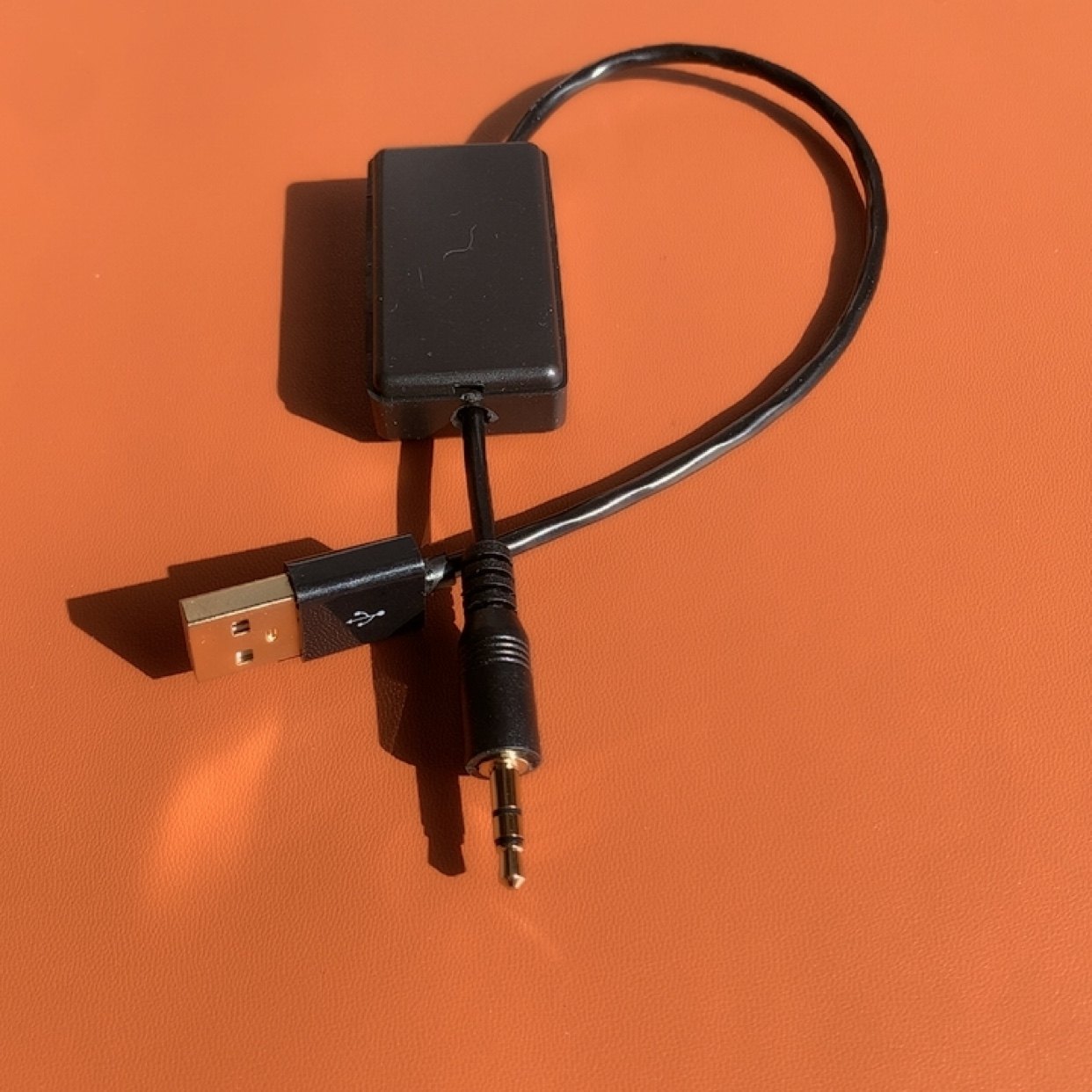 适用宝马蓝牙接收器X1X3 X5X6 525 1 3 5 7系MINIAUX无损音乐模块