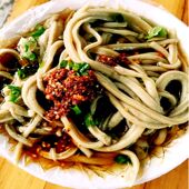 寄坏包赔云南昭通成品凉粉无调料小金豌扁豆鸡豆新鲜黑凉粉直接吃