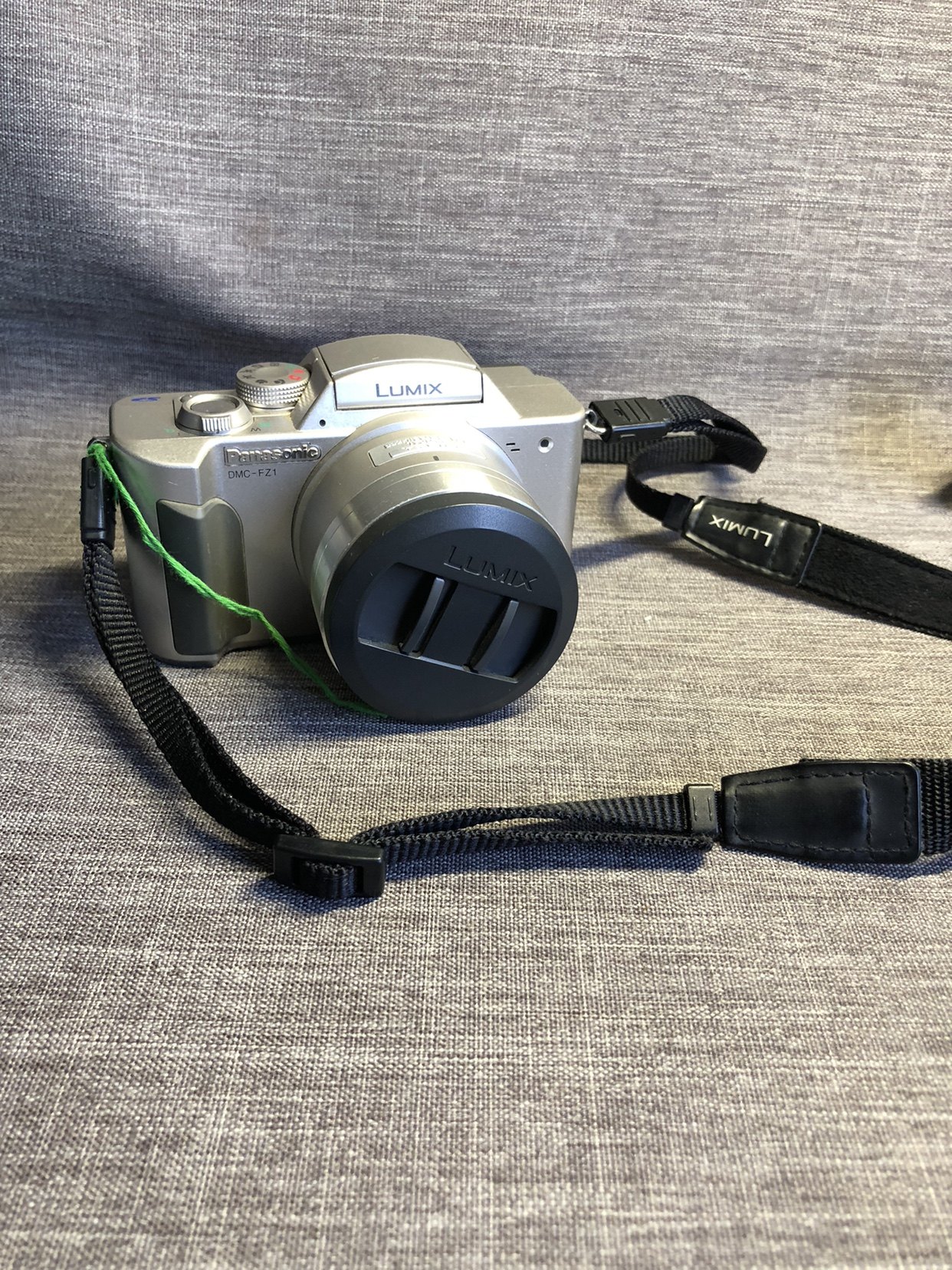 宋下lumix DMC-FZ1银色12倍光学变焦ccd数码相机复古怀旧情怀