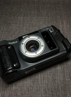 konica深灰色柯尼卡三防机身定焦镜头135胶片胶卷旁轴功能好中古