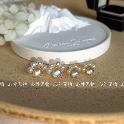 手工制作天然月光石猫爪耳钉个性