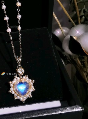 天然月光石项链女心形吊坠